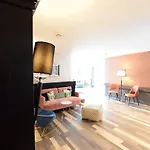 Luxstay - Self-check-in 3* Karben