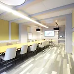 Hotel Luxstay - Self-check-in Karben