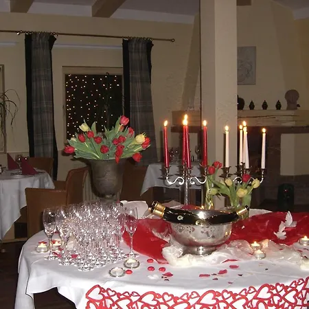 Hotel Luxstay - Self-check-in Karben