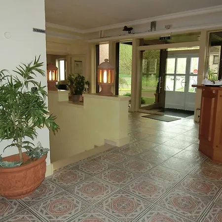 Luxstay - Self-check-in Hotel Karben