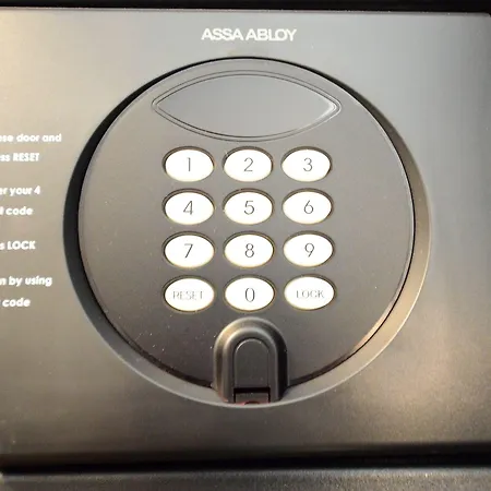 Luxstay - Self-check-in Hotel Karben