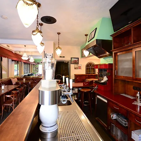 Hotel Luxstay - Self-check-in