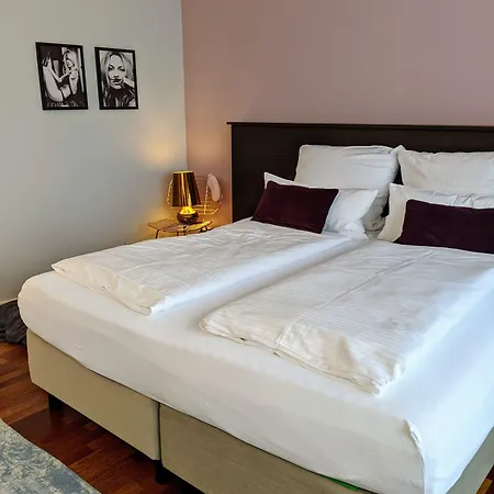 Luxstay - Self-check-in 3* Karben